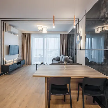 Aperto Centrum 7 Pietro Gdynia