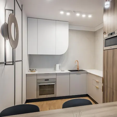 Aperto Centrum 7 Pietro Apartman