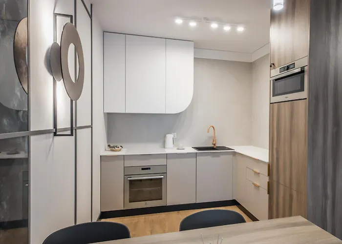 Aperto Centrum 7 Pietro Apartment