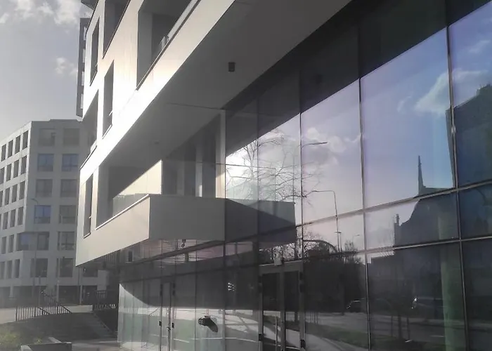 Aperto Centrum 7 Pietro *