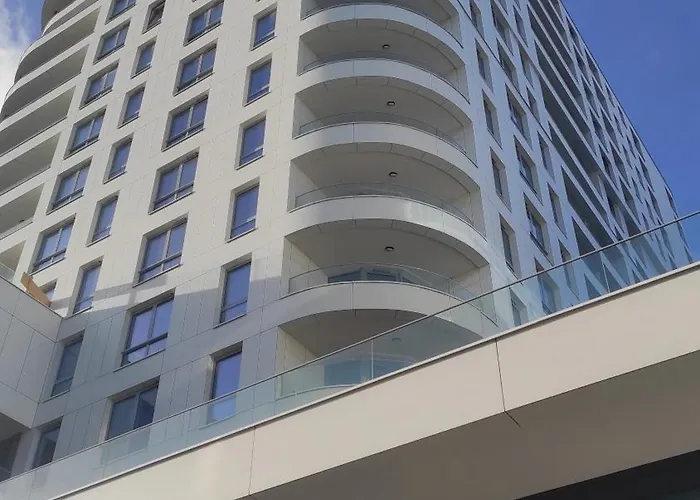 Aperto Centrum 7 Pietro